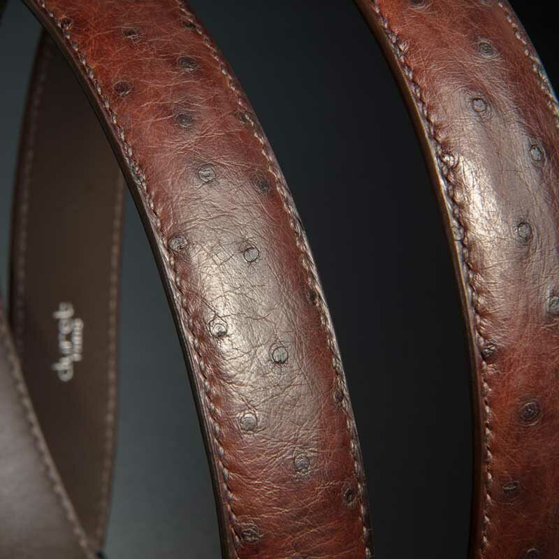 ceinture en autruche marron, intérieur chocolat et boucle Square 4