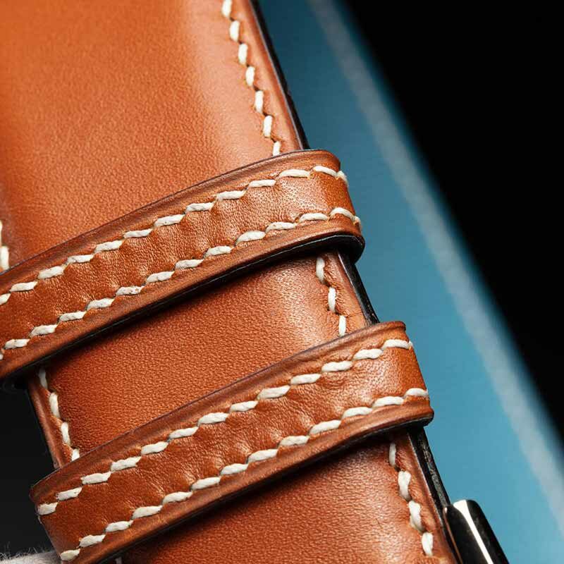 ceinture en box gold inrérieur jean et boucle Delta 3