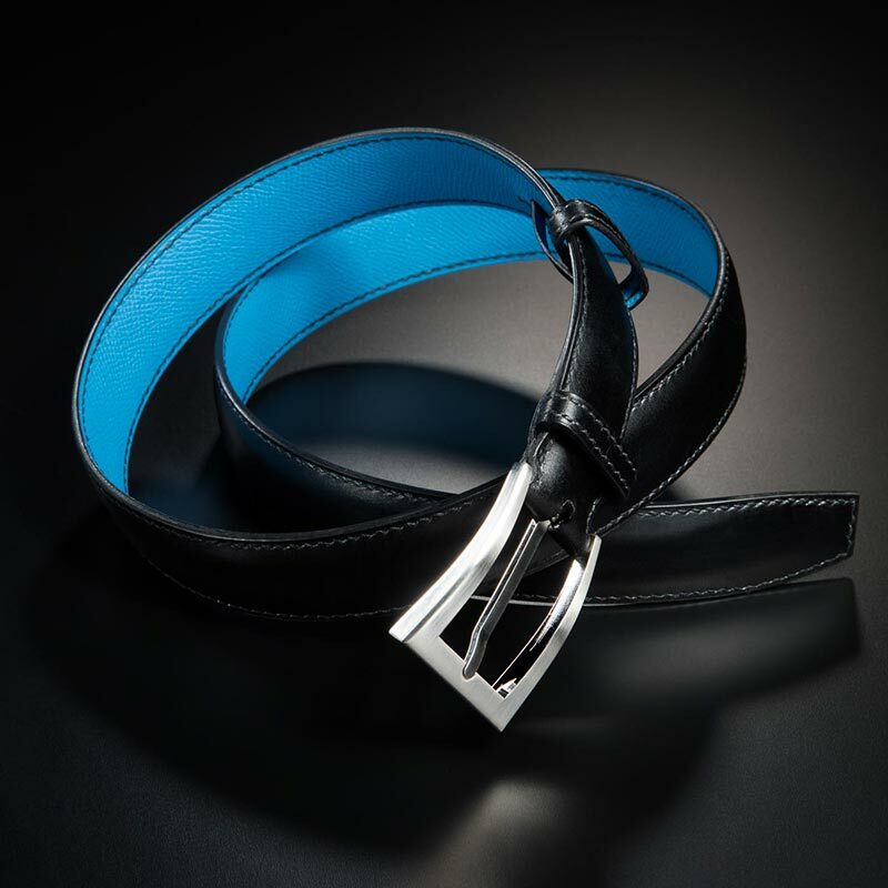 ceinture en box noir intèrieur bleu avec boucle delta 12