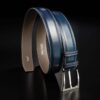 ceinture en box patiné bleue transparente intérieur beige et boucle Delta 1
