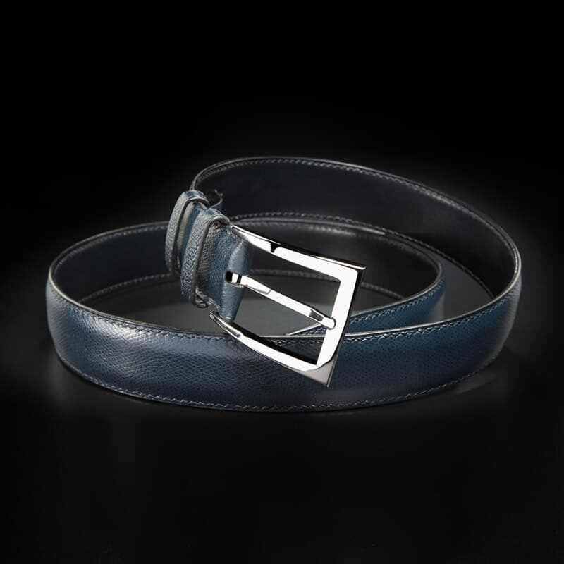ceinture en calf grainé marine, intérieur marine et boucle Delta 2