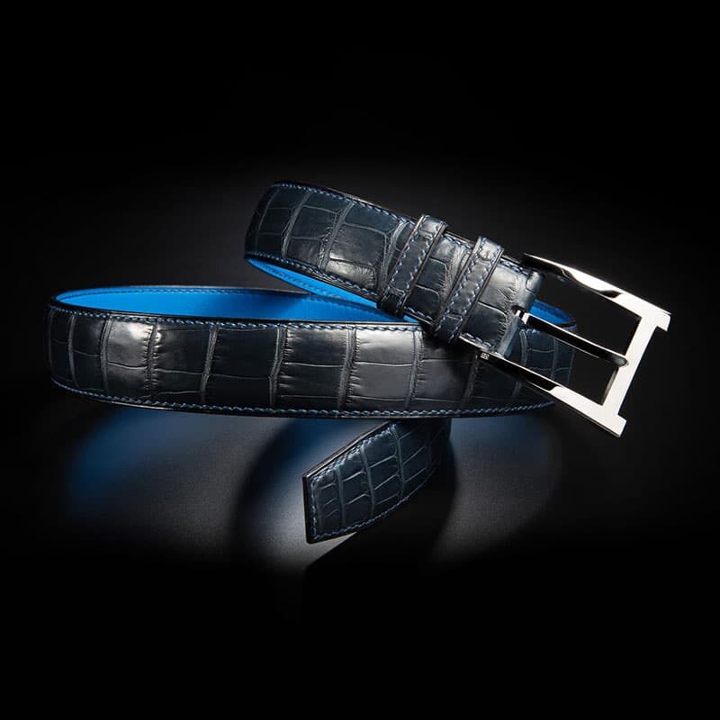 ceinture en crocodile marine mate, intérieur indigo et boucle Alpha 2
