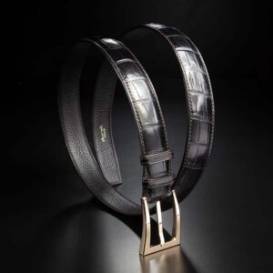 ceinture en crocodile noir mate, intérieur noir et boucle Delta 1