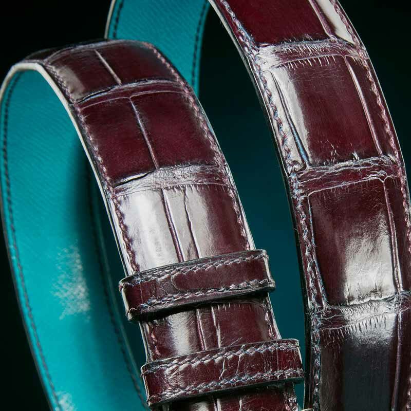 ceinture en crocodile prune Millenium, intérieur turquoise et boucle Alpha 2