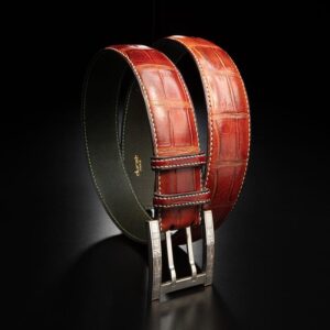 ceinture en crocodile rouille, intérieur marron et boucle militaire 1