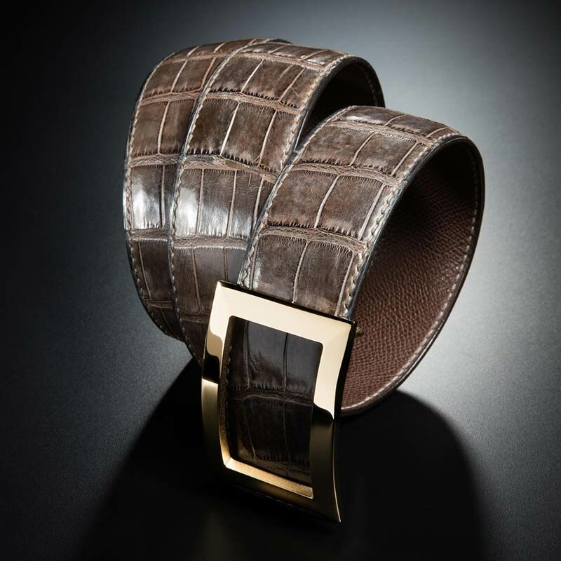 ceinture en crocodile taupe mate patinée, intérieur chocolat et boucle Art-déco 3