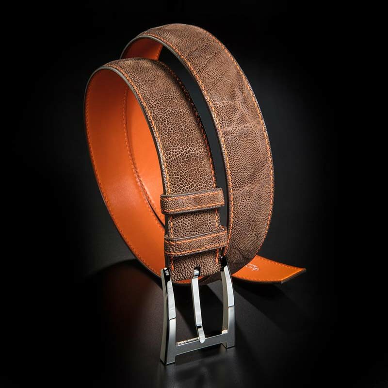 ceinture en éléphant marron, intérieur orange et boucle Alpha 1