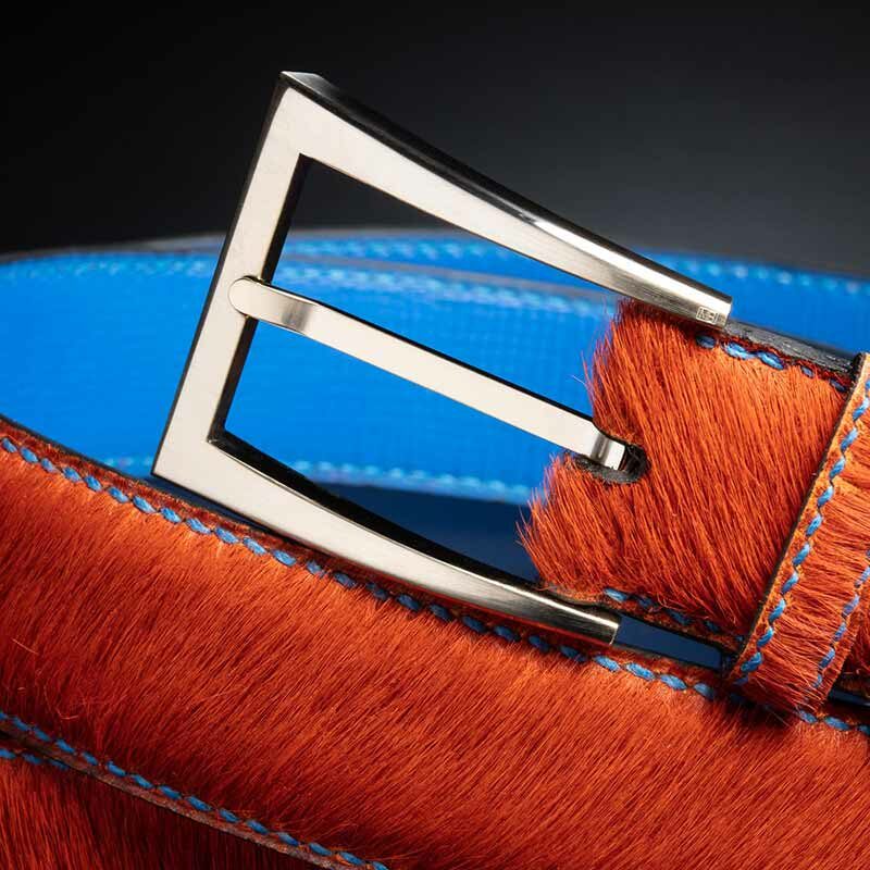 ceinture en poulain orange, intérieur indigo et boucle Delta 4