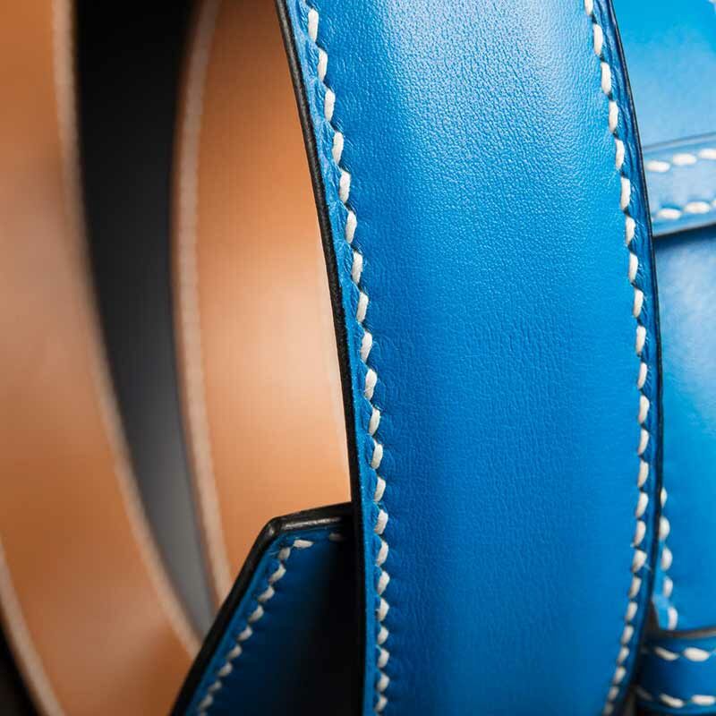 ceinture en veau lisse indigo intérieur couleur naturel boucle Alpha 3