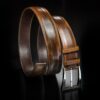 ceinture en veau végétal patinée chocolat, intérieur marron et boucle Delta 1