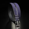 ceinture en veau velours marine, intérieur marine et boucle Alpha 1
