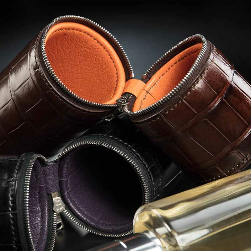 étui à parfum en crocodile noir ou noisette 3