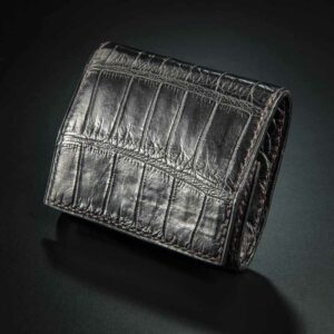 porte-monnaie en crocodile noir 1