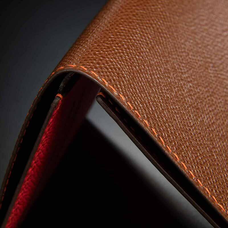 portefeuille en calf marron 4