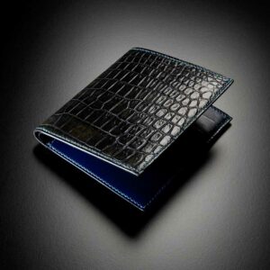 portefeuille en crocodile chocolat 1