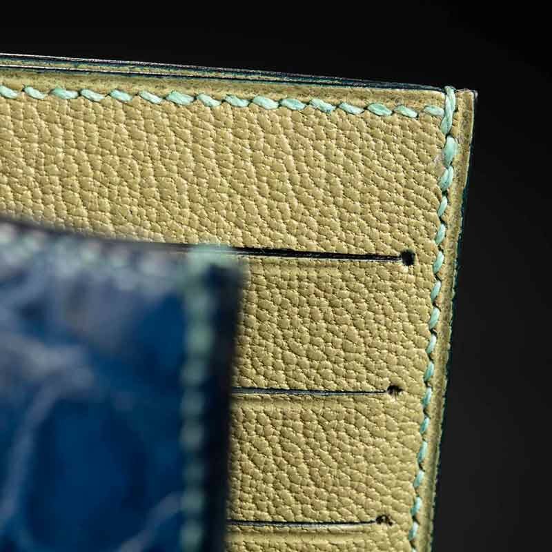portefeuille ethymo en crocodile bleu saphir 4
