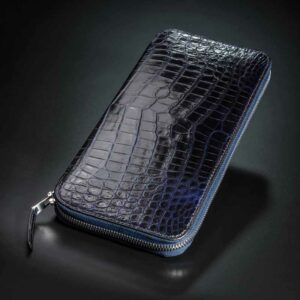 portefeuille à fermeture en crocodile bleu 1