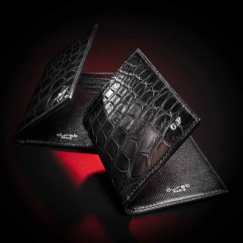 portefeuille Iota en crocodile noir 2