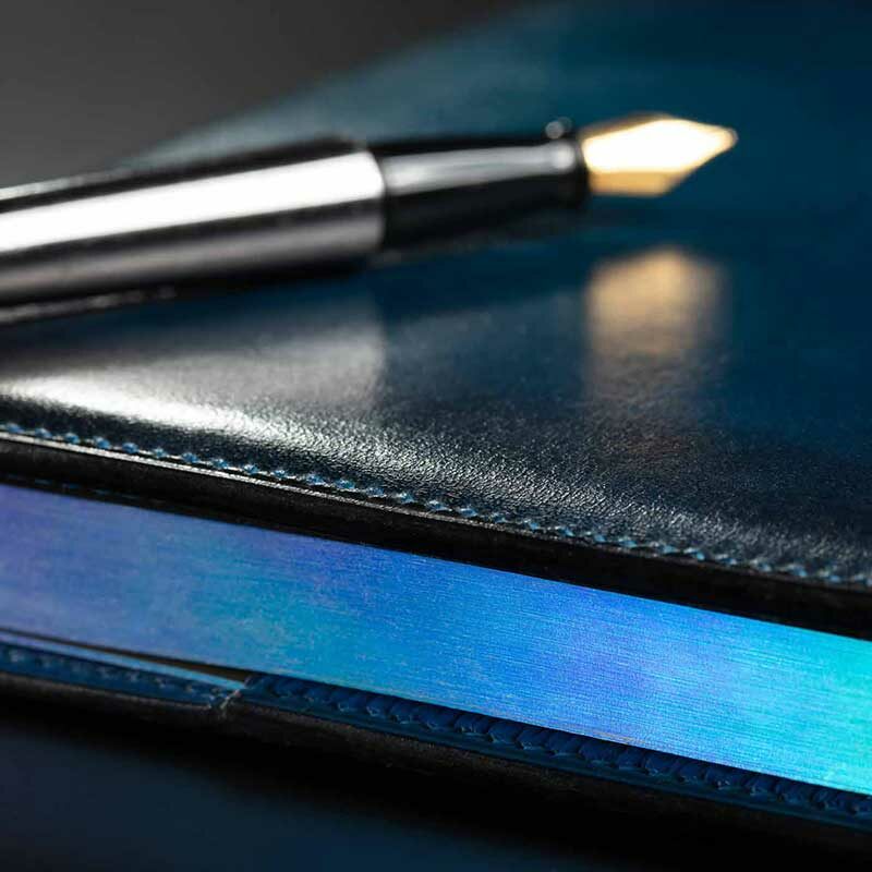 protège-cahier en veau bleu dégradé 4