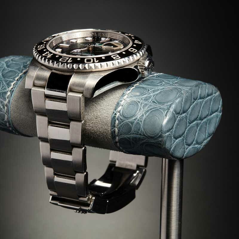 support de montre en crocodile bleu gris